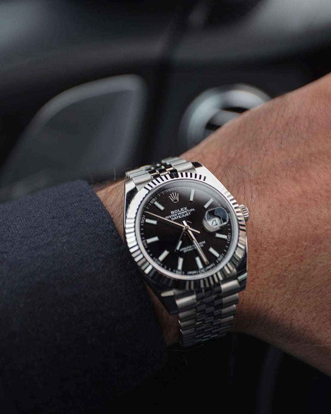 Rolex Datejust Black Dial 41 mm Jubilé