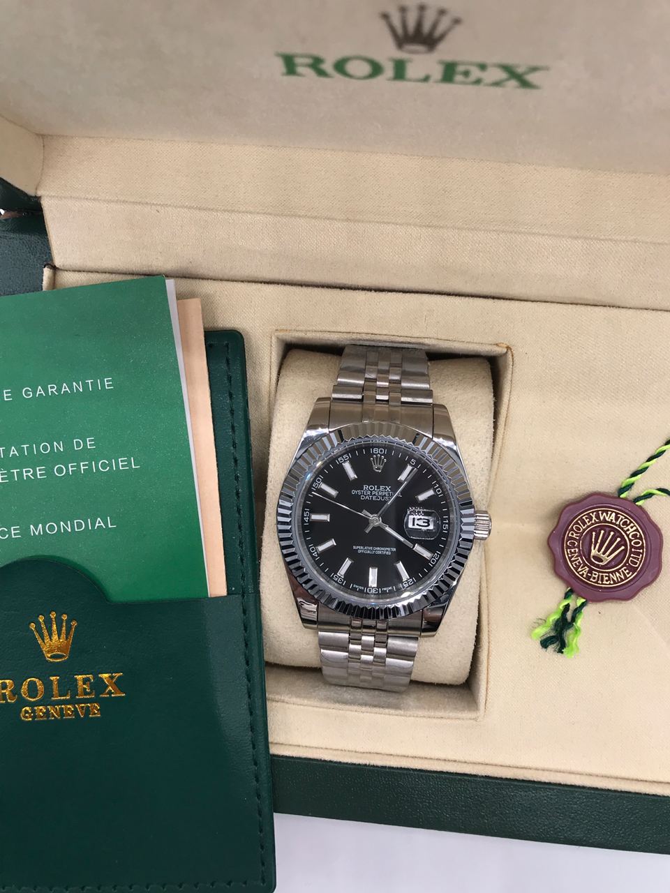 Rolex Datejust Black Dial 41 mm Jubilé